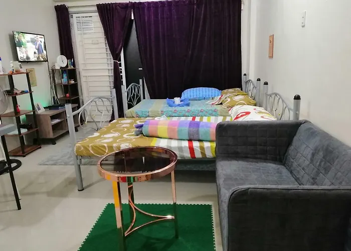 At Paranaque With Unlimited Wifi V3 Apartamento